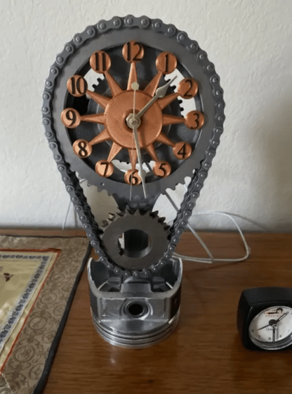 🔥2026 Limited stock -50% OFF🔥MOTORIZED ROTATING CHAIN CLOCK
